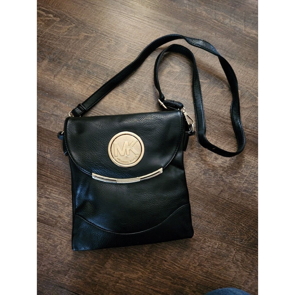 Michael Kors black leather crossbody purse - Picture 1 of 6